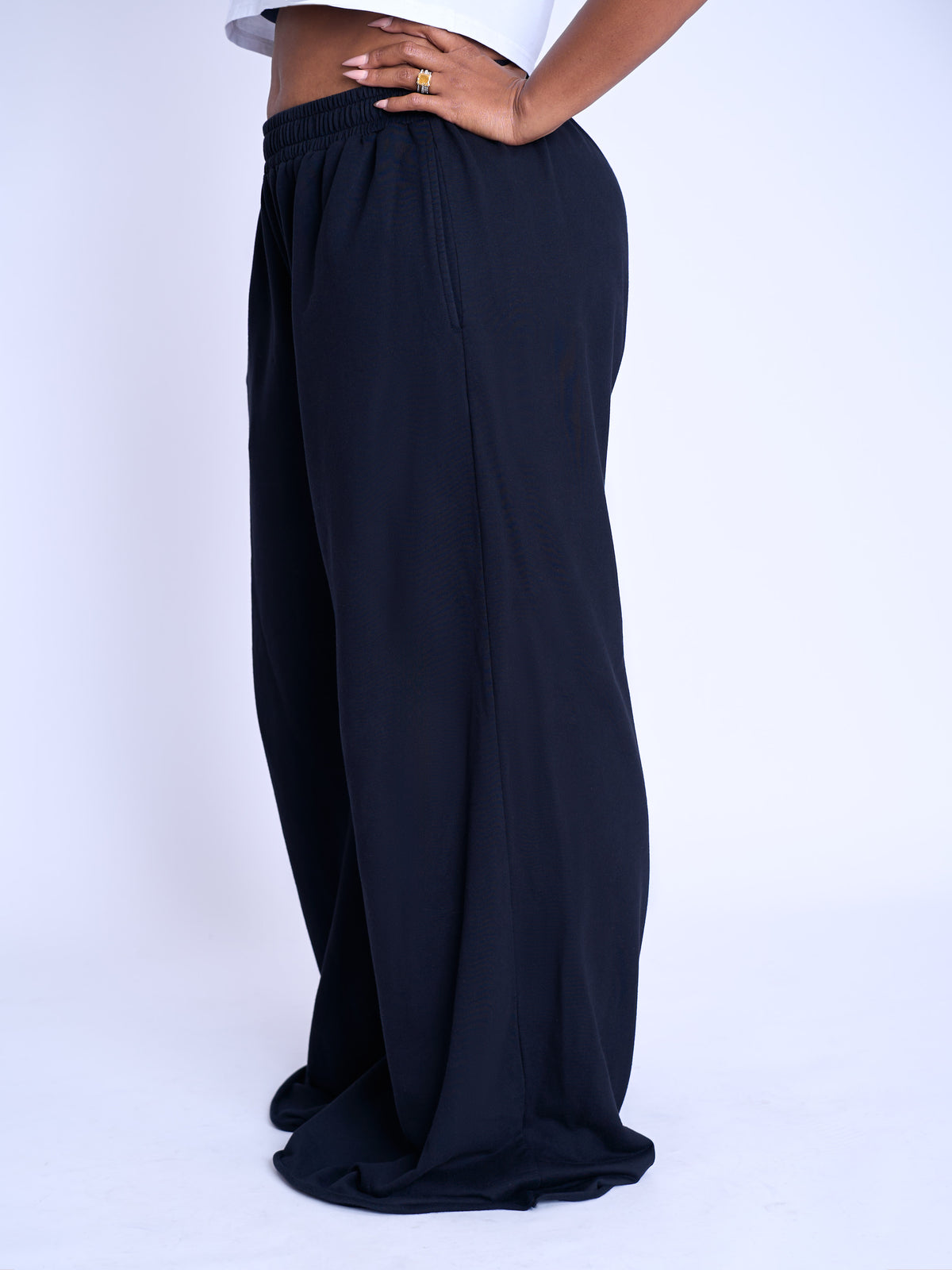BP Basic Sweat Pants - Black